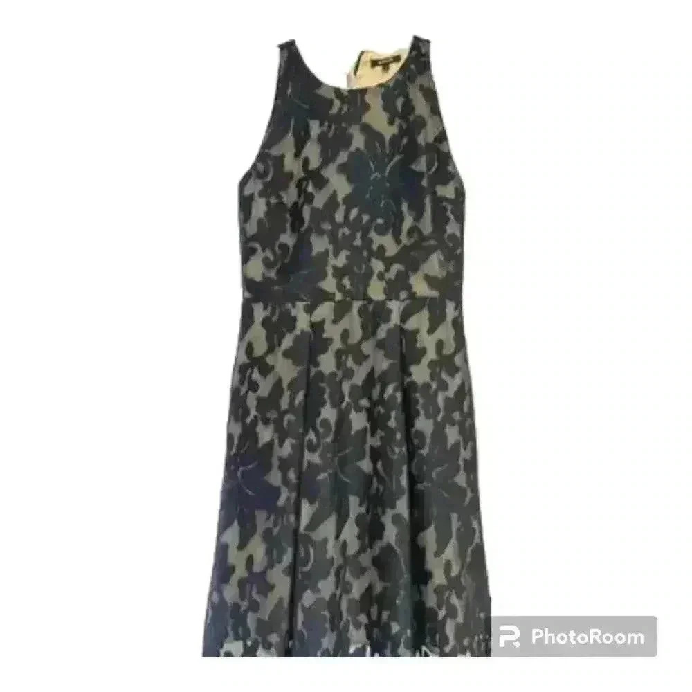 RW&CO Women’s Lace Navy cocktail dress size 2 Floral Evening Wear Night Out - Picture 2 of 4